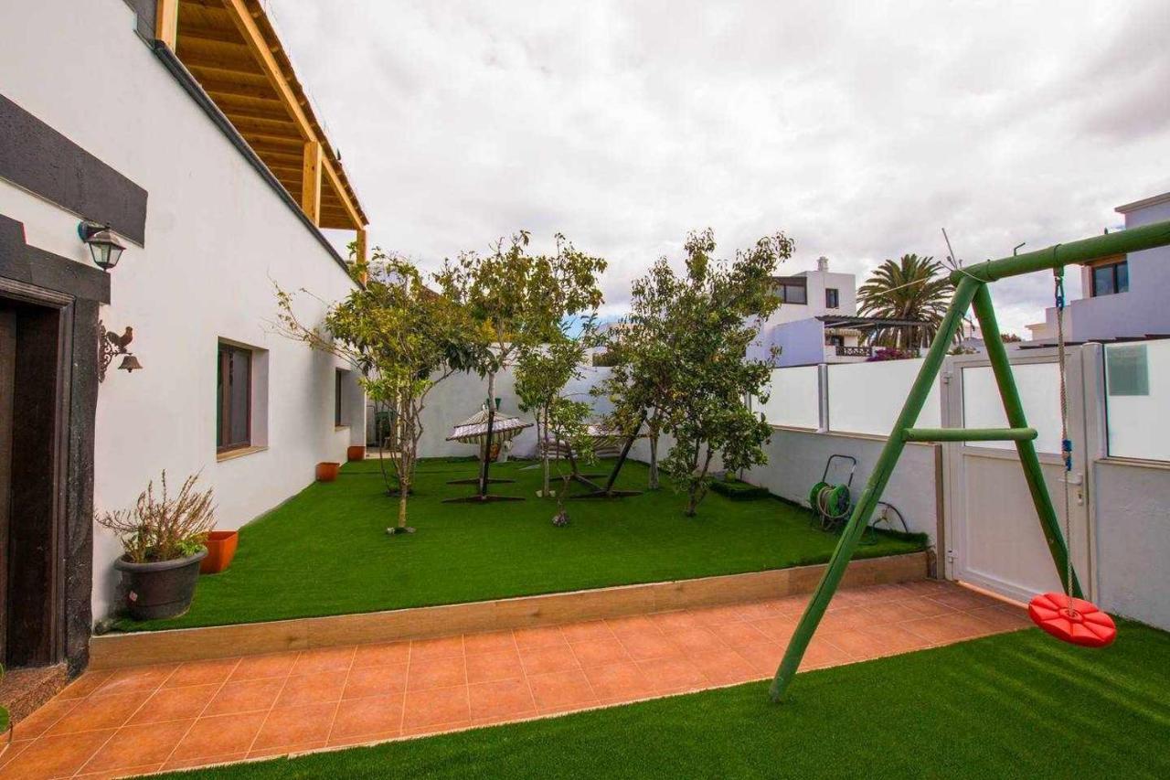 Villa Palacios Herrero Tahiche 외부 사진