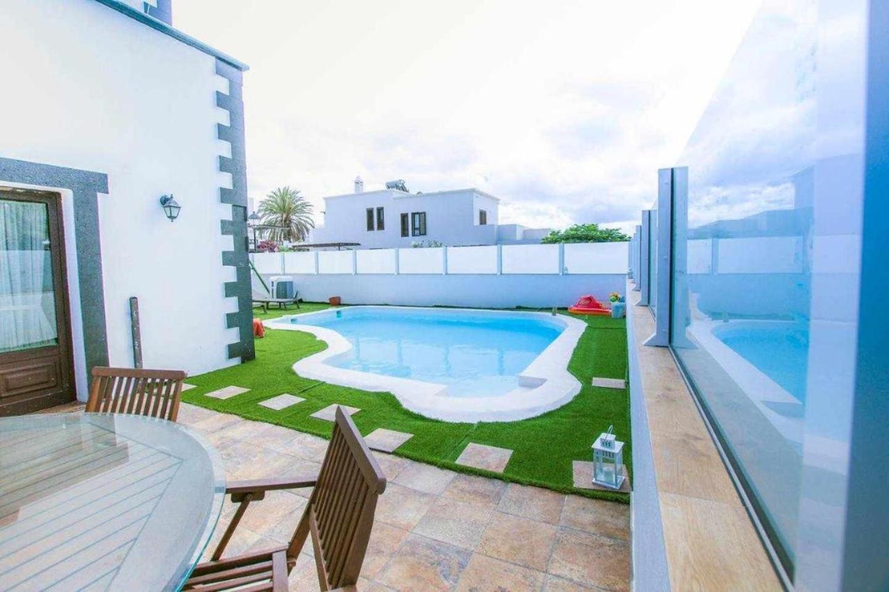 Villa Palacios Herrero Tahiche 외부 사진
